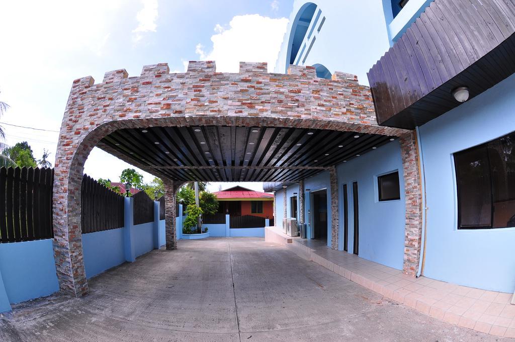 Blue Ocean View Hotel Koror Extérieur photo
