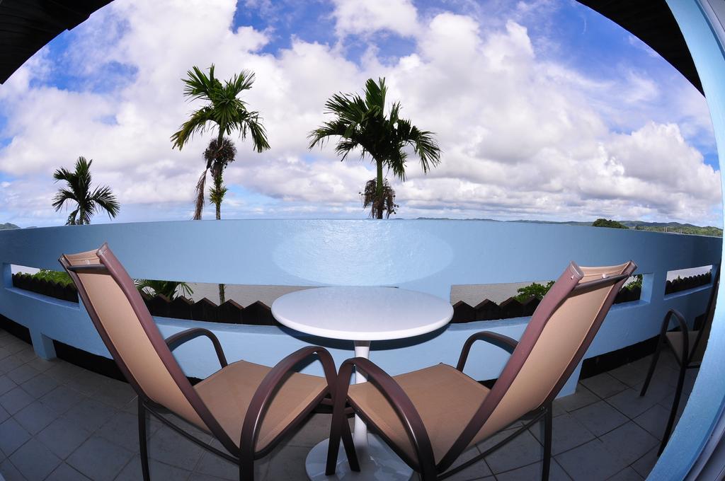 Blue Ocean View Hotel Koror Extérieur photo