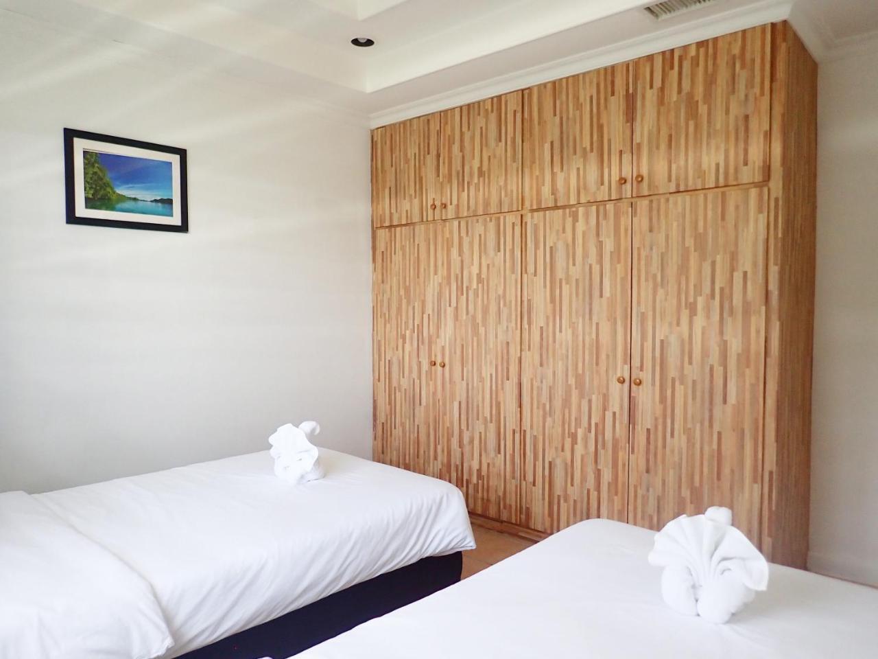 Blue Ocean View Hotel Koror Extérieur photo