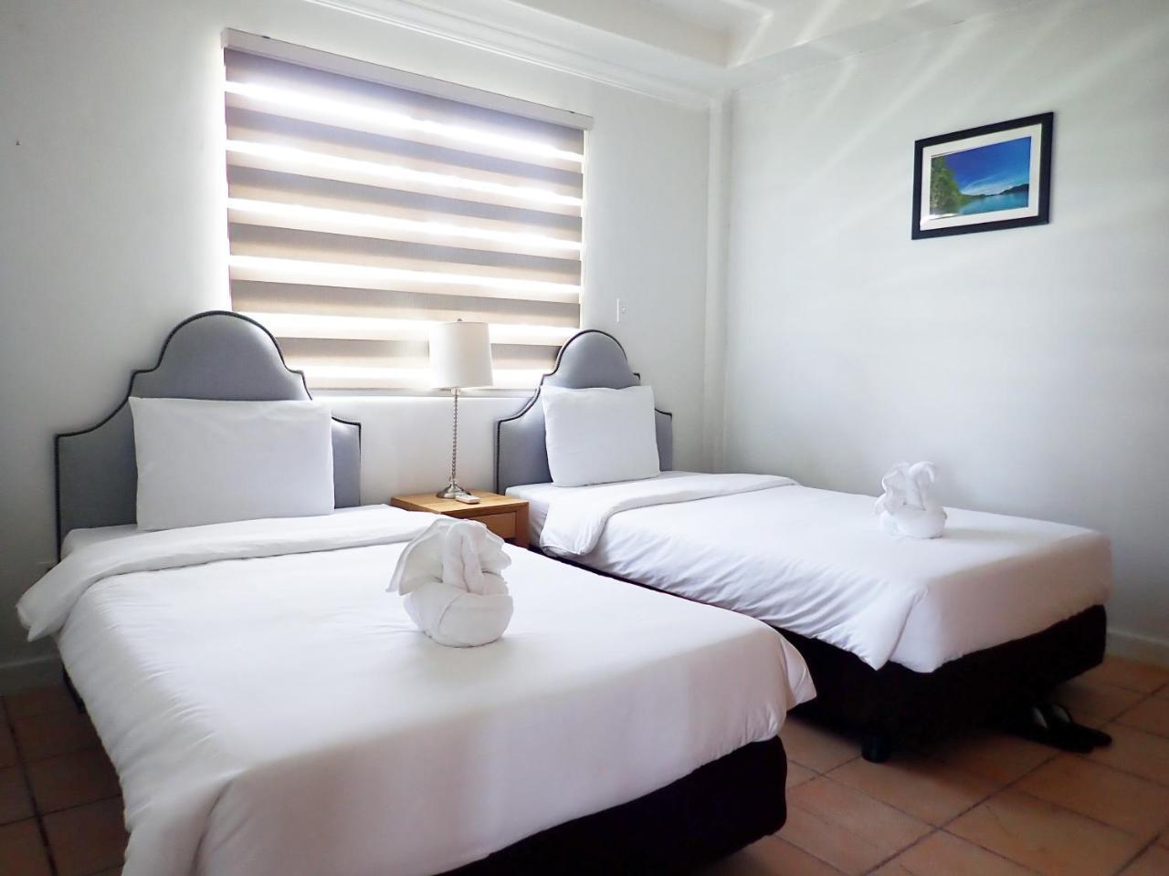 Blue Ocean View Hotel Koror Extérieur photo