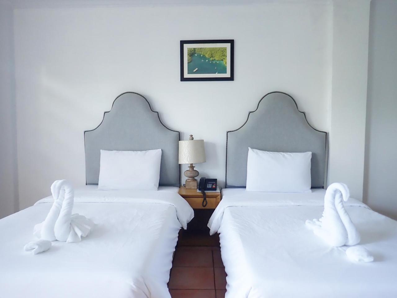 Blue Ocean View Hotel Koror Extérieur photo