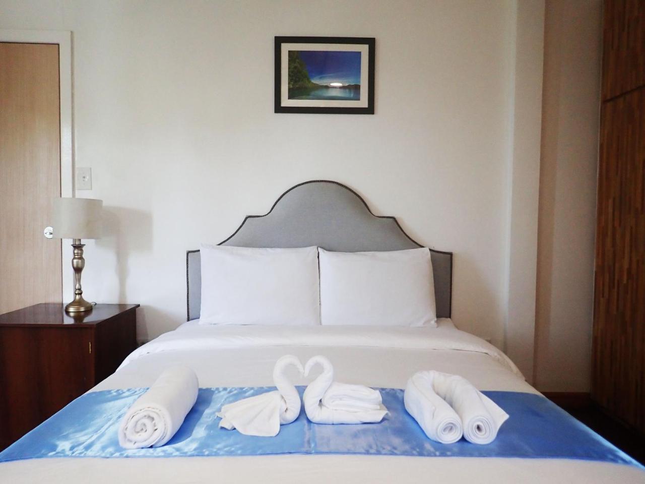 Blue Ocean View Hotel Koror Extérieur photo